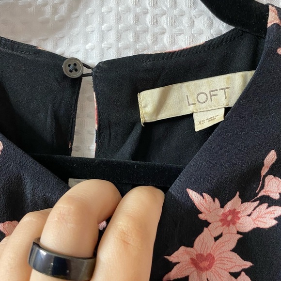 LOFT Floral Smocked Back Dress - Picture 4 of 8